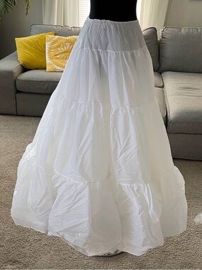 2️⃣ Vintage Eve Of Milady Tulle Wedding Dress  with Vail & detachable Train